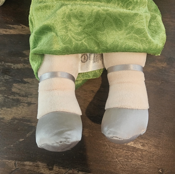 New Miss Piggy 20" Green Gown Dress Plush Disney Store The Muppets Most Wanted - Picture 4 of 7